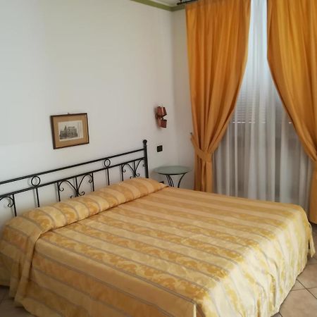 Hotel Ristorante Italia Certosa di Pavia Εξωτερικό φωτογραφία