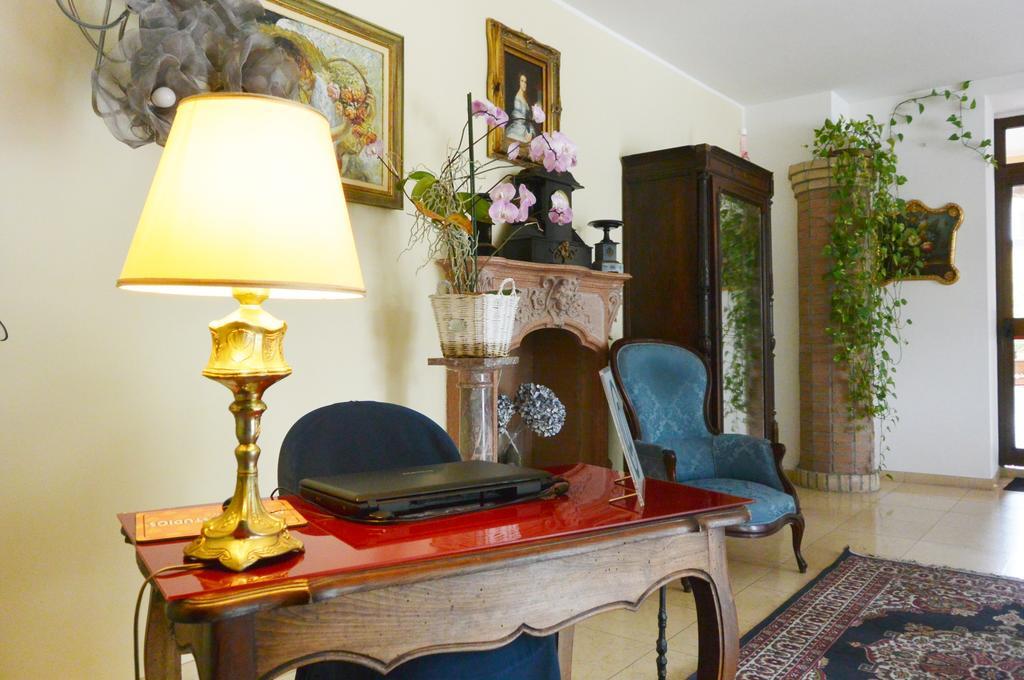 Hotel Ristorante Italia Certosa di Pavia Εξωτερικό φωτογραφία